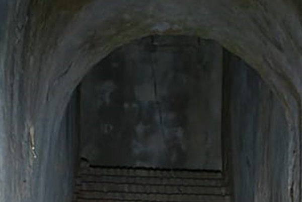 il volto misterioso del bunker